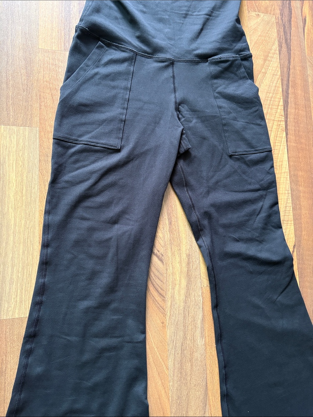 aerie Woman’s Black High-Rise Flare Yoga Pants Size S - Picture 4 of 15